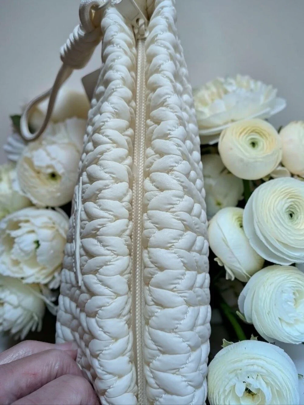 NWT Quilted Cream Blush Crush Wristlet Pouch